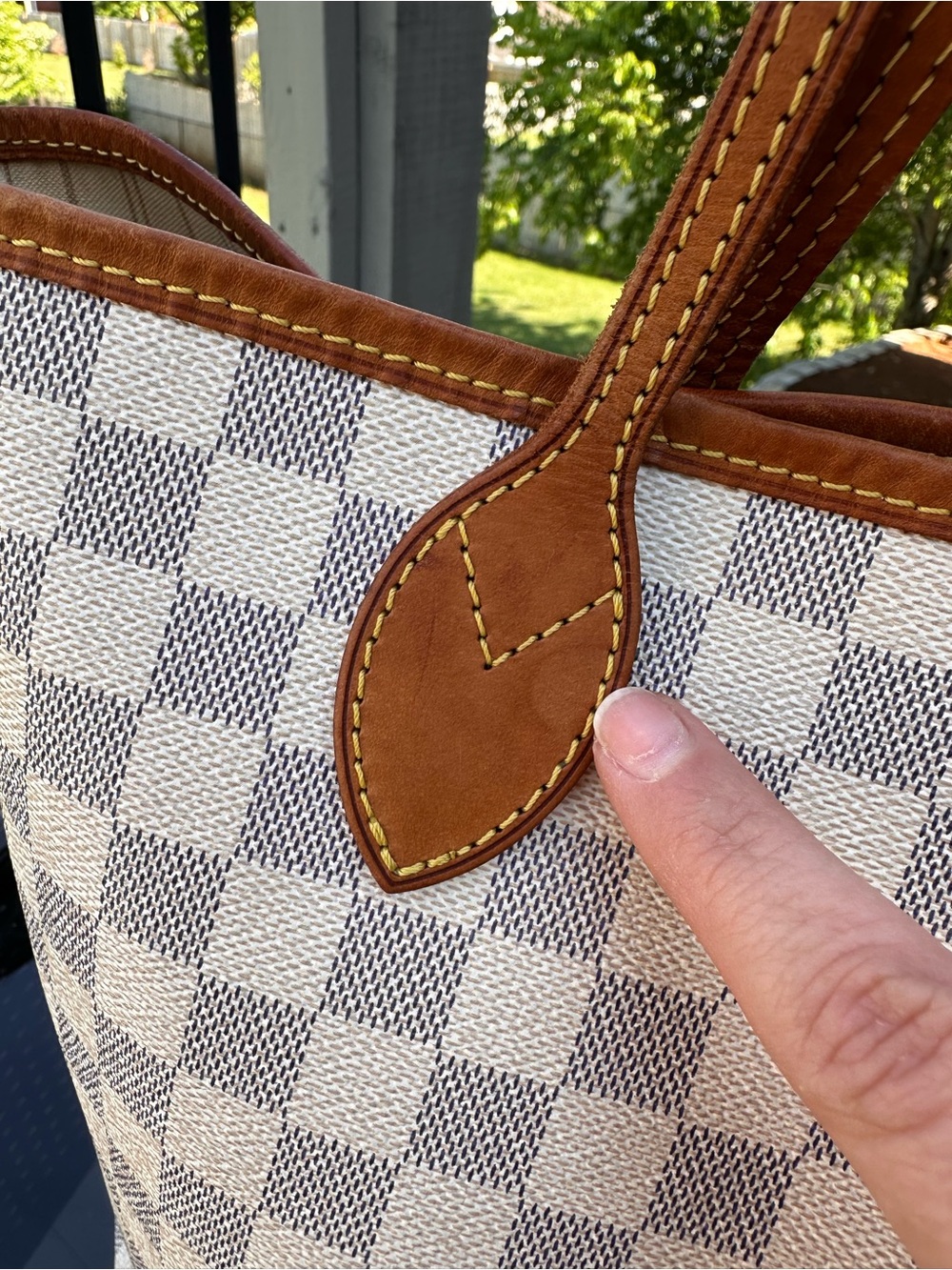 Louis Vuitton Neverfull Tote MM in Damier Azur - Picture 5 of 6